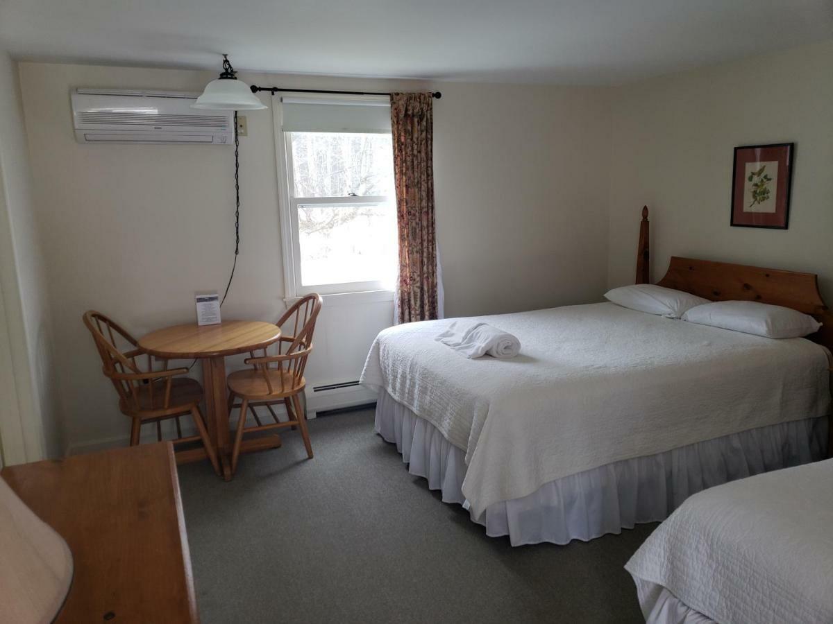 Fairway Motel New London Eksteriør bilde